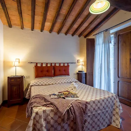Borgo Santinovo Farm stay *