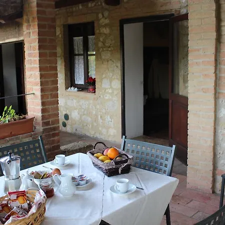 Farm stay Borgo Santinovo *