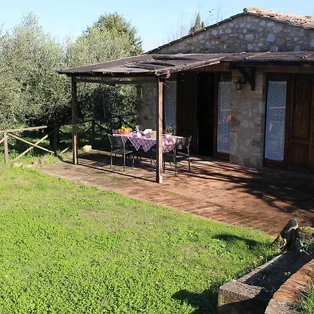 Farm stay Borgo Santinovo