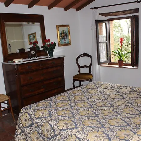 Borgo Santinovo Farm stay Colle Val D'Elsa